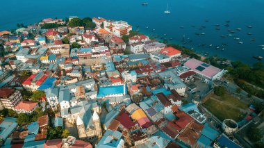 Zanzibar taş şehrin havadan görünümü