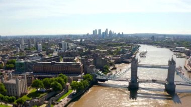 Londra 'nın ve Londra' nın havadan görünüşü