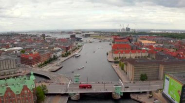 Danimarka Kopenhag kanal köprülerinin hava görüntüsü