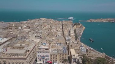 Valetta Malta 'daki ana katedralin hava görüntüsü.
