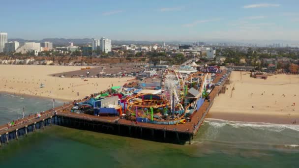 Vista aérea del muelle de Santa Mónica en California — Vídeos de Stock