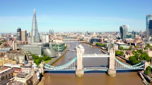 Повітряний вид на вежу мосту шардж лондонський горизонт Лондон об'єднане королівство — стокове відео