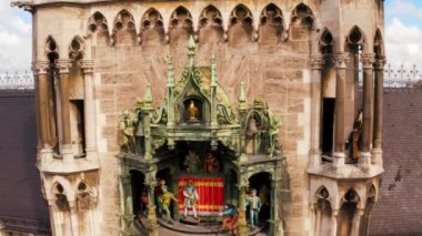 Marienplatz Belediyesi ve Münih 'teki Frauenkirche