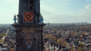 Amsterdam 'da dar kanallar ve mimari