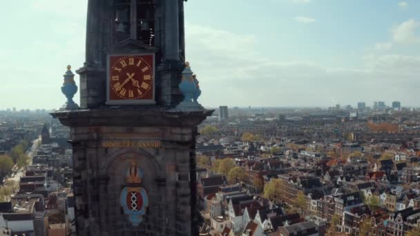 Wąskie kanały i architektura w Amsterdamie Wideo Stockowe bez tantiem