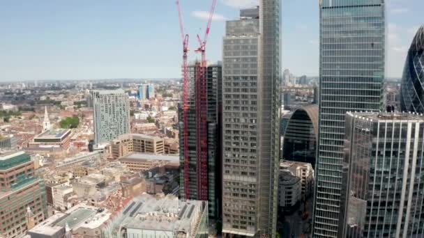 ロンドンの高層ビル群を一望できます — ストック動画