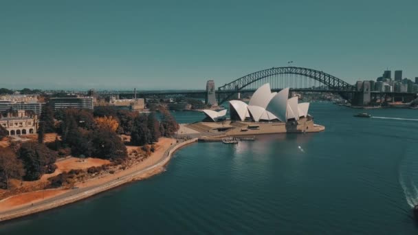 Sydney opera hus antenn utsikt från helikoptern — Stockvideo