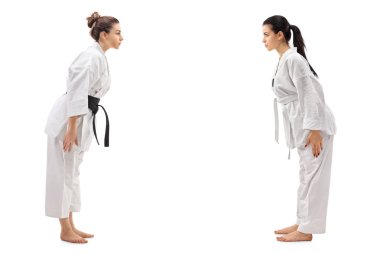 birbirlerine Selam kimono giymiş kadınlar