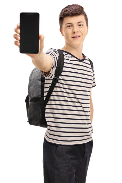Adolescent étudiant montrant un téléphone à l 'caméra — Photo