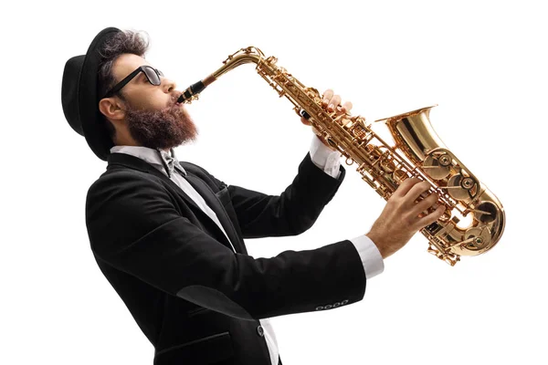 Homem de fato a tocar num saxofone — Fotografia de Stock