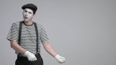 MIME hayali bir halat çekme
