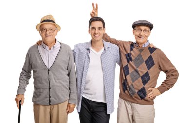 Olgun erkek tavşan kulakları olan bir adam kötülük