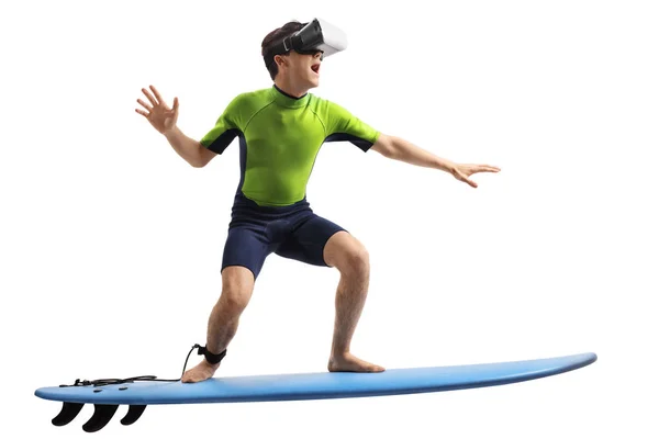 Dospívající chlapec s Vr headset, surfování — Stock fotografie