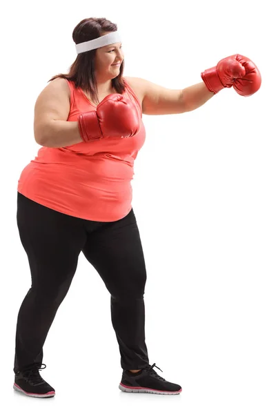 Donna sovrappeso con guanti da boxe — Foto Stock