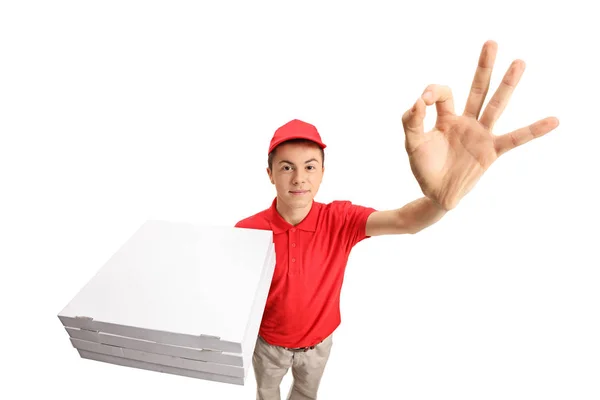 Pizza livrare băiat face un gest ok — Fotografie, imagine de stoc