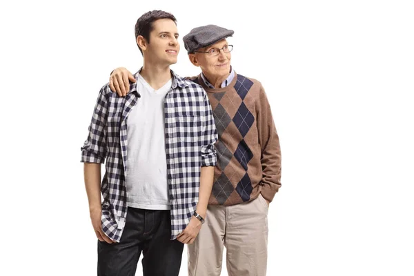 Adam ve yaşlı bir adam uzakta arıyorsunuz — Stok fotoğraf
