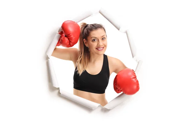 Boxer Feminino Rompendo Papel — Fotografia de Stock