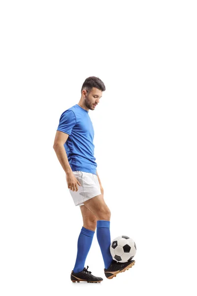 Full Length Profile Shot Soccer Player Juggling Football Isolated White — Stock Photo, Image