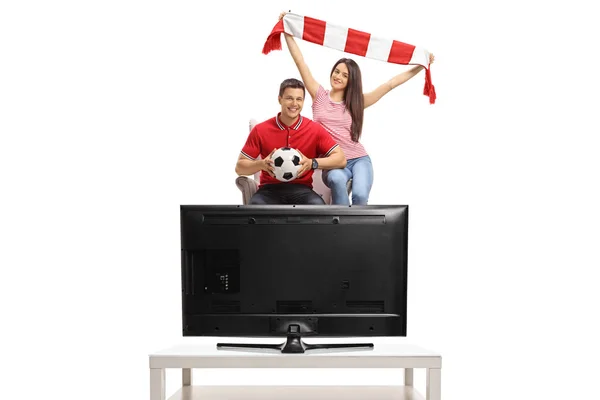 Веселые Футбольные Болельщики Сидящие Кресле Смотрящие Футбол Телевизору Белом Фоне — стоковое фото