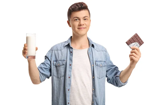 Teenage Dreng Med Glas Mælk Chokolade Isoleret Hvid Baggrund - Stock-foto
