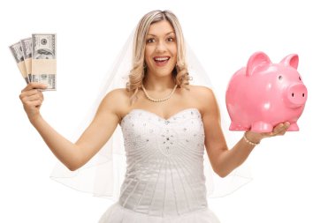 Mutlu gelin elinde para ve kumbarayla