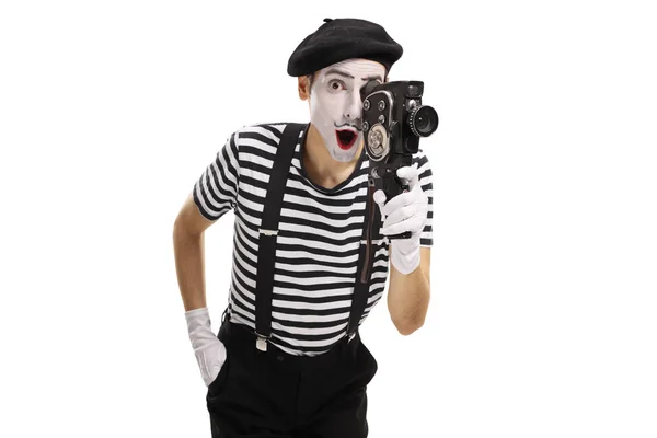 Mime Opname Met Een Vintage 8Mm Camera Geïsoleerd Witte Achtergrond — Stockfoto