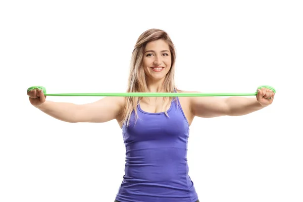 Lächelnde Frau Beim Training Mit Einem Stretchband Auf Weißem Hintergrund — Stockfoto