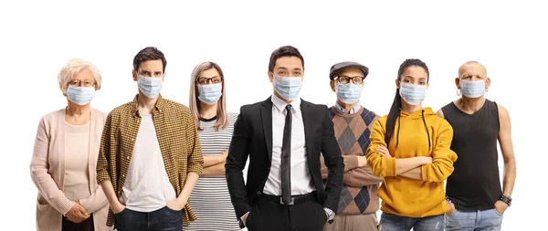 Grupo Jovens Idosos Usando Máscaras Protetoras Médicas Isoladas Fundo Branco — Fotografia de Stock