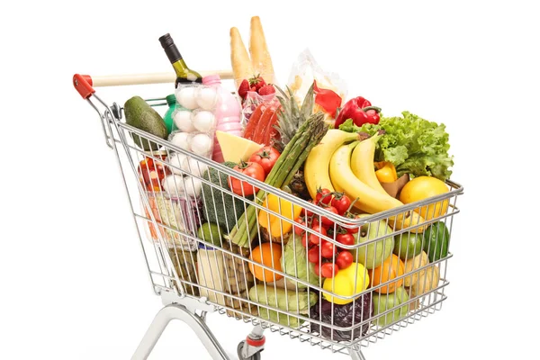 Nahaufnahme Eines Einkaufswagens Mit Lebensmitteln Auf Weißem Hintergrund — Stockfoto