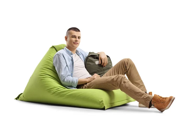 Hombre Estudiante Sentado Una Silla Bolsa Frijol Verde Aislado Sobre — Foto de Stock