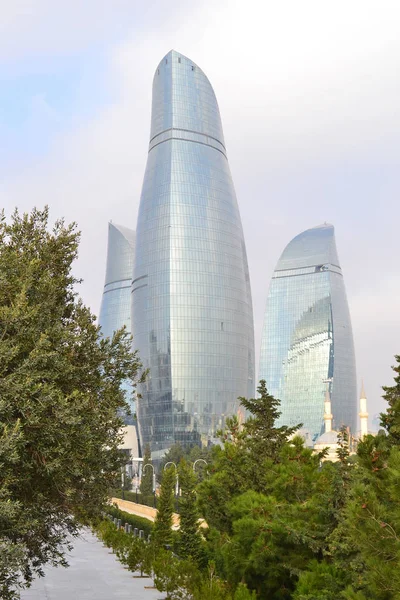 Flame Towers  view from the Highland park — Stock Photo, Image