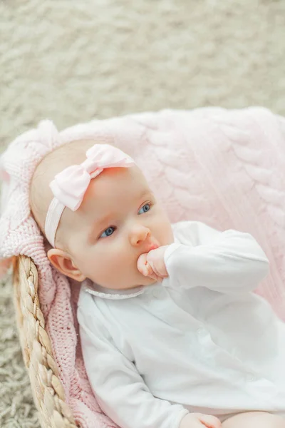 Niña Linda Meses Recién Nacido Bebé — Foto de Stock