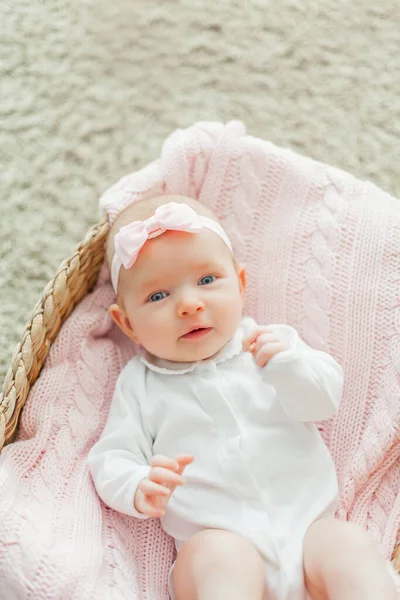 Petite Fille Mignonne Mois Nouveau Bébé — Photo