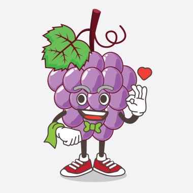 Garson olarak çalışan Üzüm Meyvesi çizgi film maskotu karakterinin bir çizimi.