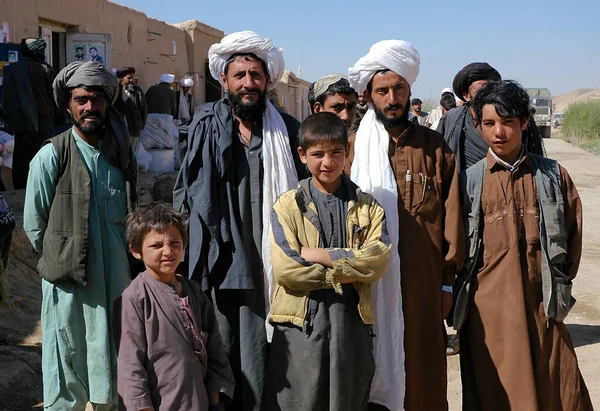 Uma Pequena Cidade Entre Chaghcharan Minarete Jam Província Ghor Afeganistão — Fotografia de Stock