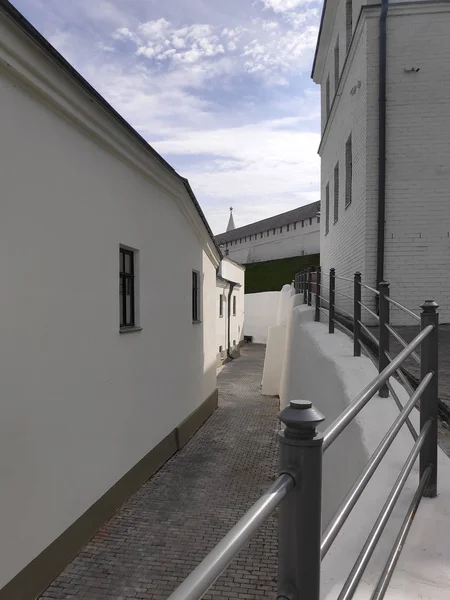 Dar Sokak. Kazan Kremlin 'de.