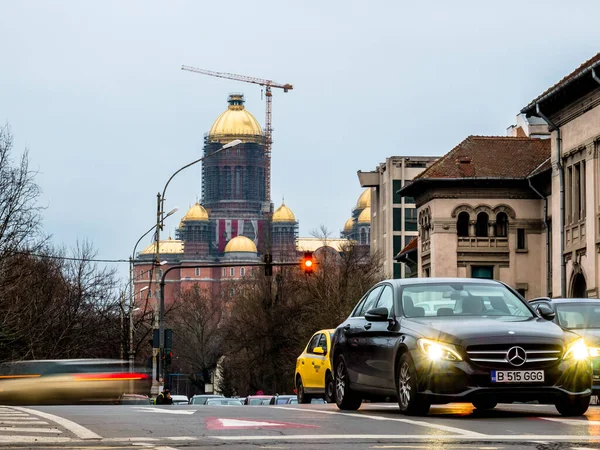 Bucharest Romania 2020 People Salvation Cathedral Catedrala Mantuirii Neamului Construction — Stock Photo, Image