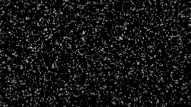 Siyah zeminde şiddetli kar yağışı. 4K kar yağışı