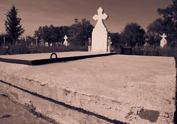 Túmulos Lápides Cruzes Cemitério Cemitério Roménia — Fotografia de Stock