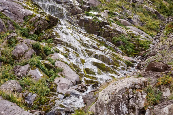 Obrázek Horských Svahů Vegetací Letní Den — Stock fotografie