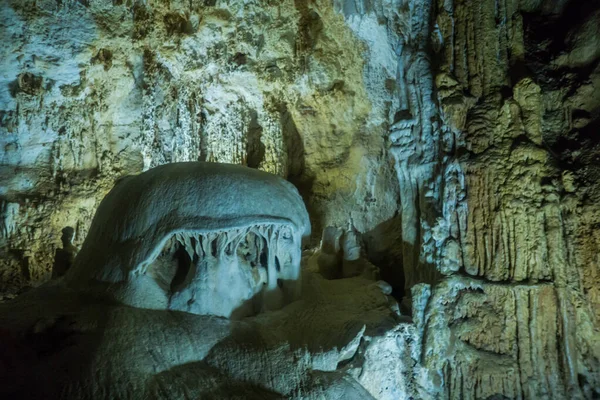 Speleothems Egy Magányos Karsztbarlangban Emine Bair Khosar Chather Dag Krím — Stock Fotó