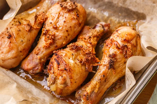 Geflügel Ofen Auf Holztisch Gebacken — Stockfoto