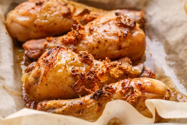 Schienbein Geflügel Ofen Auf Holztisch Gebacken — Stockfoto