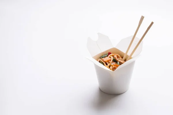 Chinese Noodles White Box Isolated Background — Stock Photo, Image