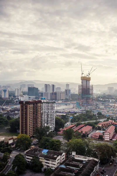 Urban Views Kuala Lumpur Tall Skyscrapers Drowning Greenery Parks Malaysia — ストック写真