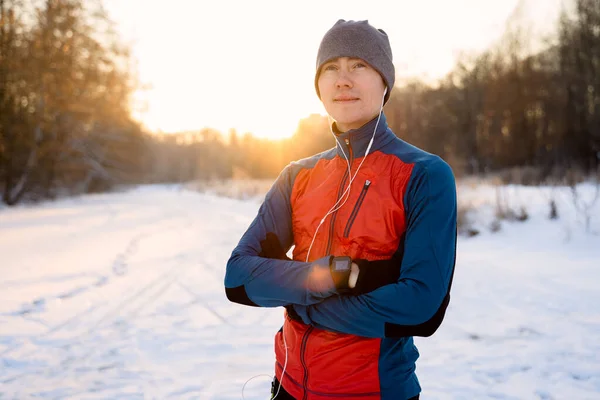 Porträtt Löpare Klädd Varma Sportkläder Väntan Början Vintern Utomhus Träning — Stockfoto