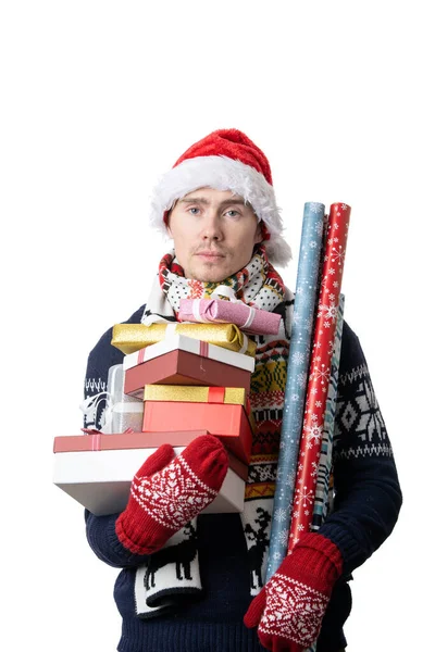 Foto Del Hombre Pensativo Gorra Santa Claus Con Cajas Con — Foto de Stock