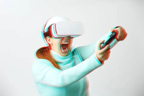 Woman with virtual reality headset is playing game. Image with glitch effect. — Stock Photo, Image