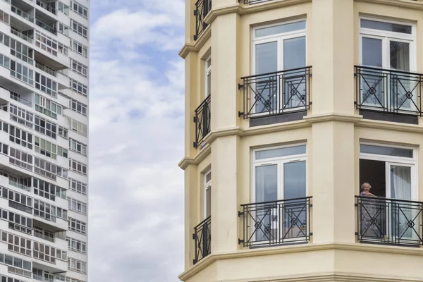 Brighton 'daki eski ve yeni binalar