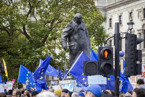 Ekim 'de Londra' da Brexit Yürüyüşü